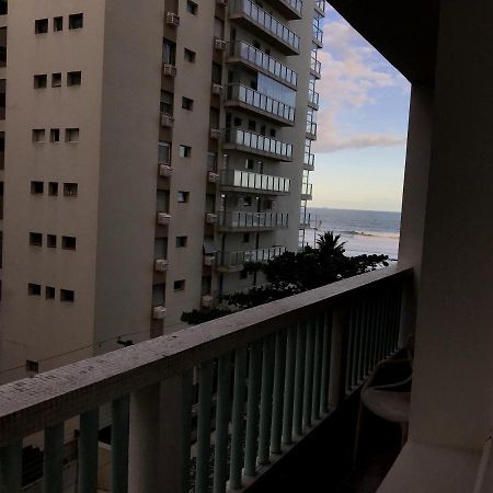Pitangueiras, Frente Ao Mar Com Servico De Praia Διαμέρισμα Γκουαρούχα Εξωτερικό φωτογραφία